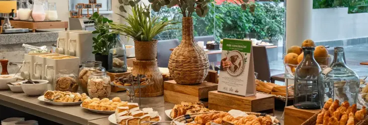 Desayuno buffet (opcional) Regency Way Montevideo Montevideo Desayuno buffet (opcional) Regency Way Montevideo Montevideo